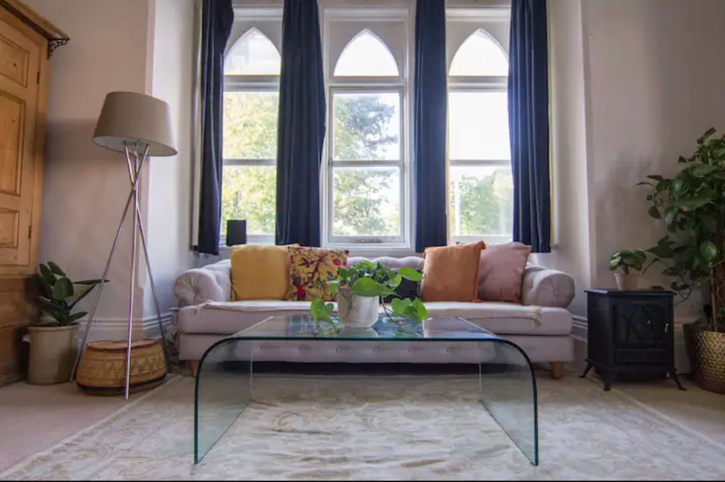 Property photo 3 of 13