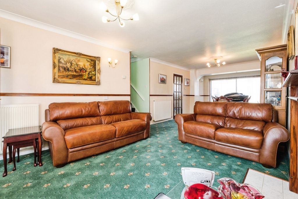 Property photo 2 of 17 Pbox-Img.Jpg