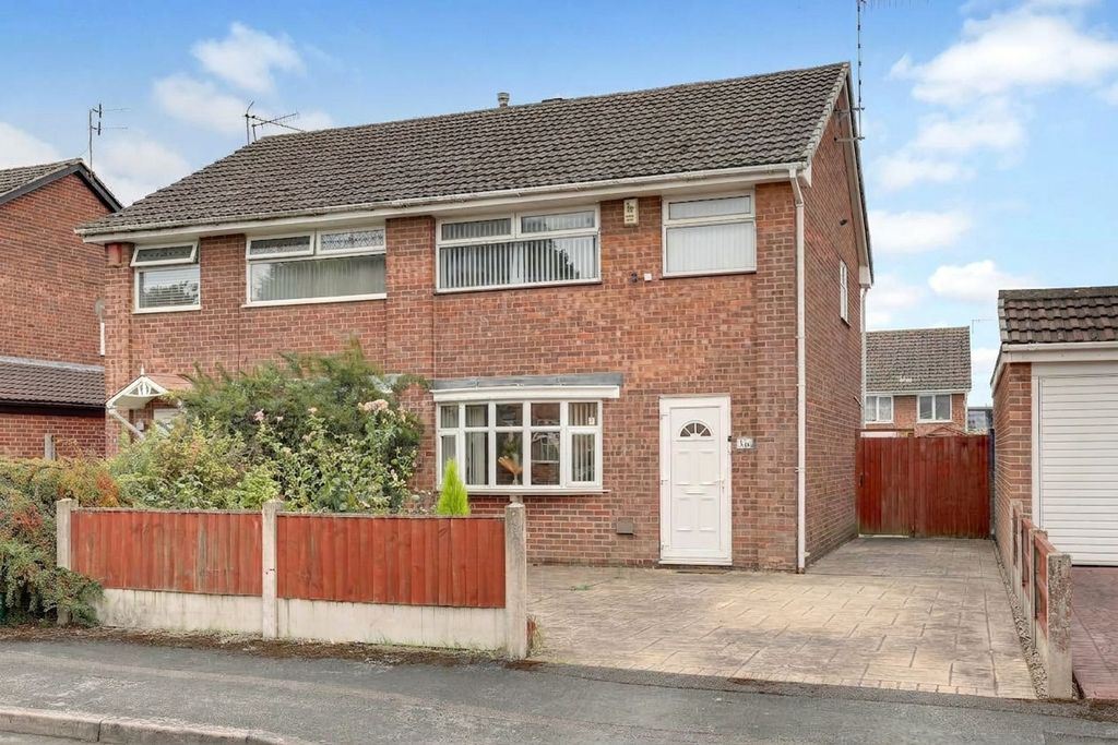 Property photo 1 of 14
