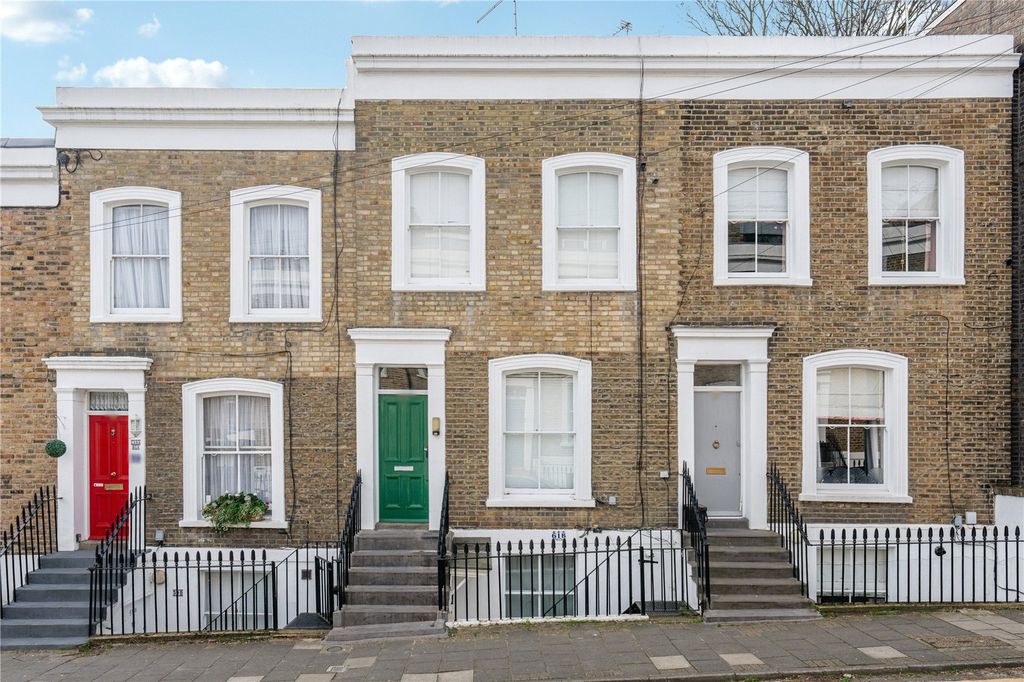 Property photo 2 of 8 Picture No. 24