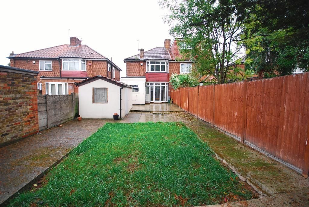 Property photo 2 of 12