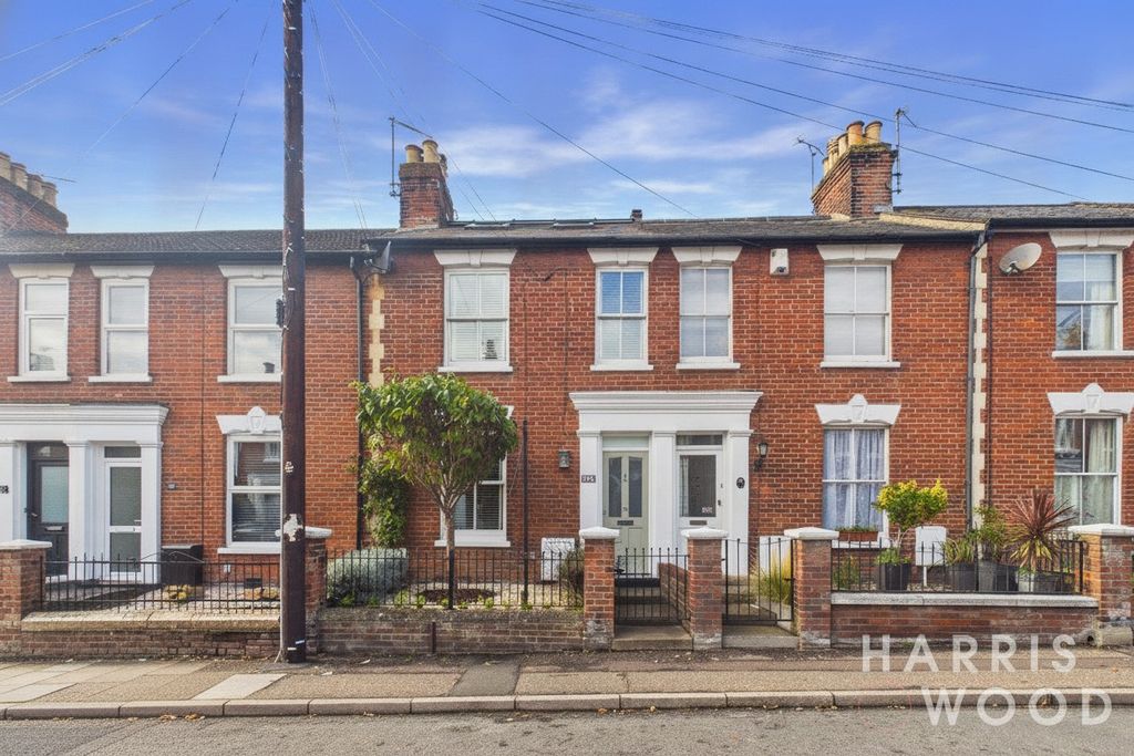 Property photo 1 of 24 5596981