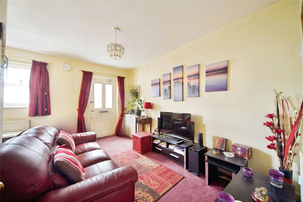 Property photo 3 of 13 Picture No. 23