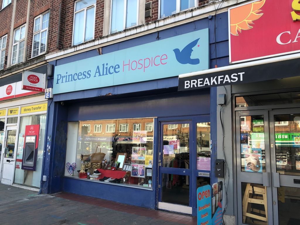 Property photo 1 of 2