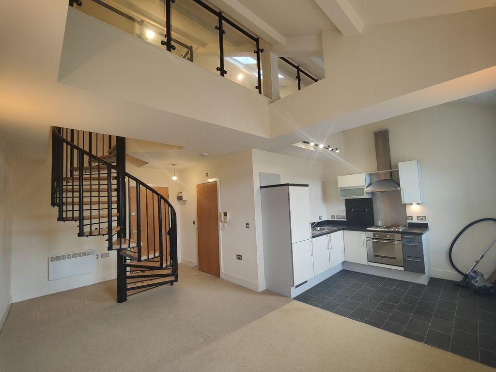 Property photo 2 of 9 Picture No. 12