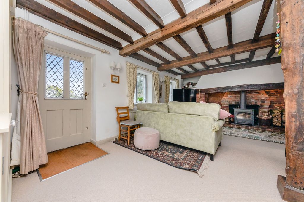 Property photo 3 of 23