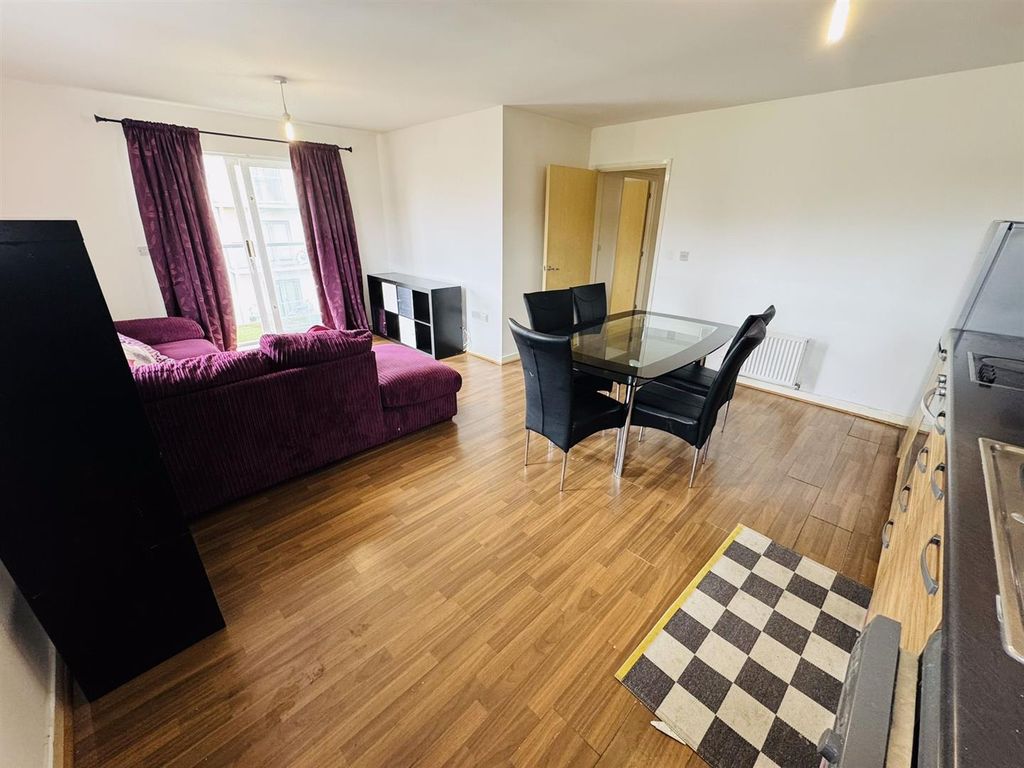 Property photo 2 of 7 Img_4727.Jpg