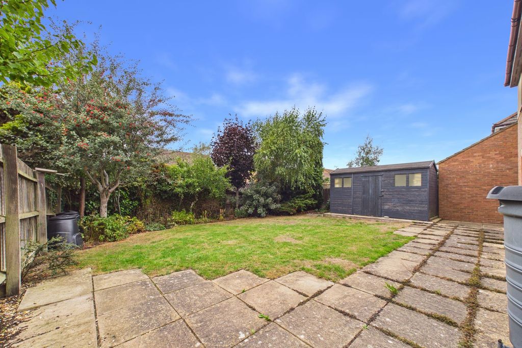 Property photo 2 of 22