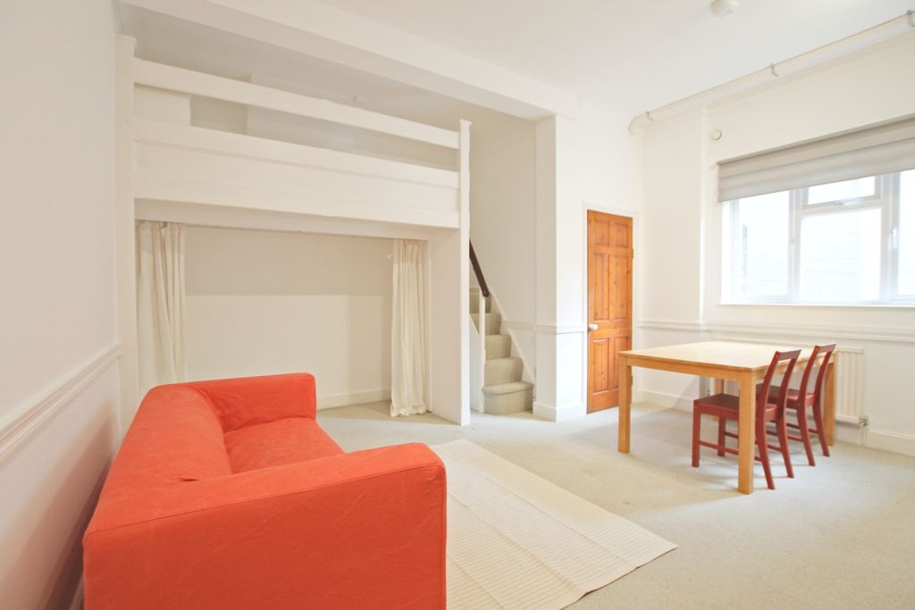 Property photo 1 of 4 Picture No. 04