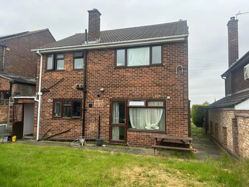 Property photo 2 of 12