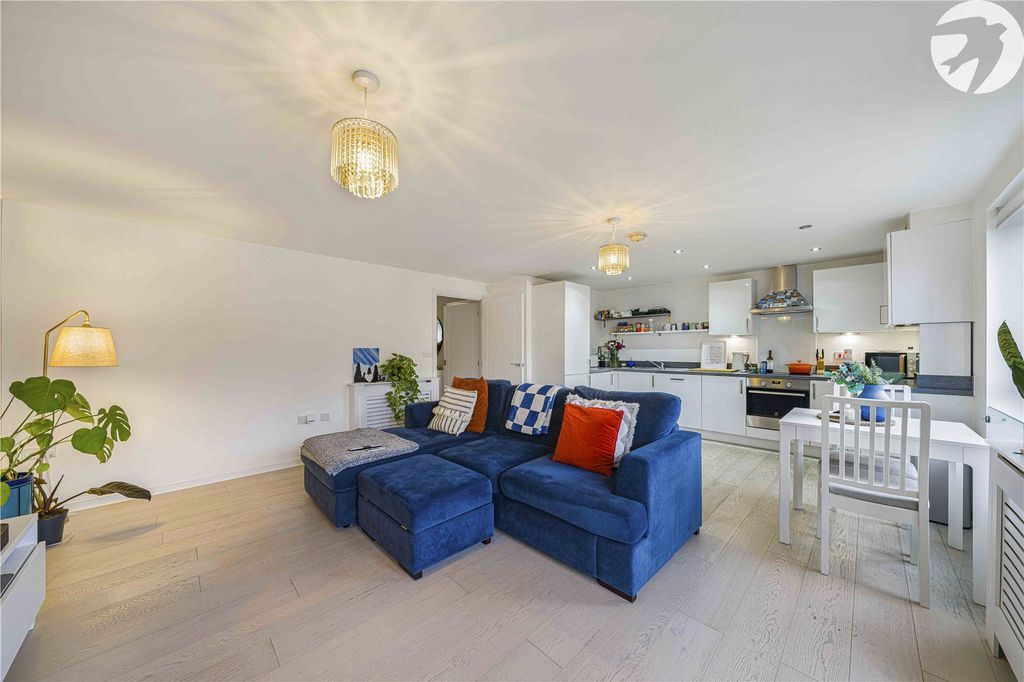 Property photo 1 of 23 Open Plan Living