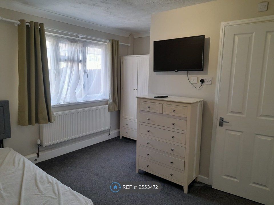 Property photo 1 of 6 Room