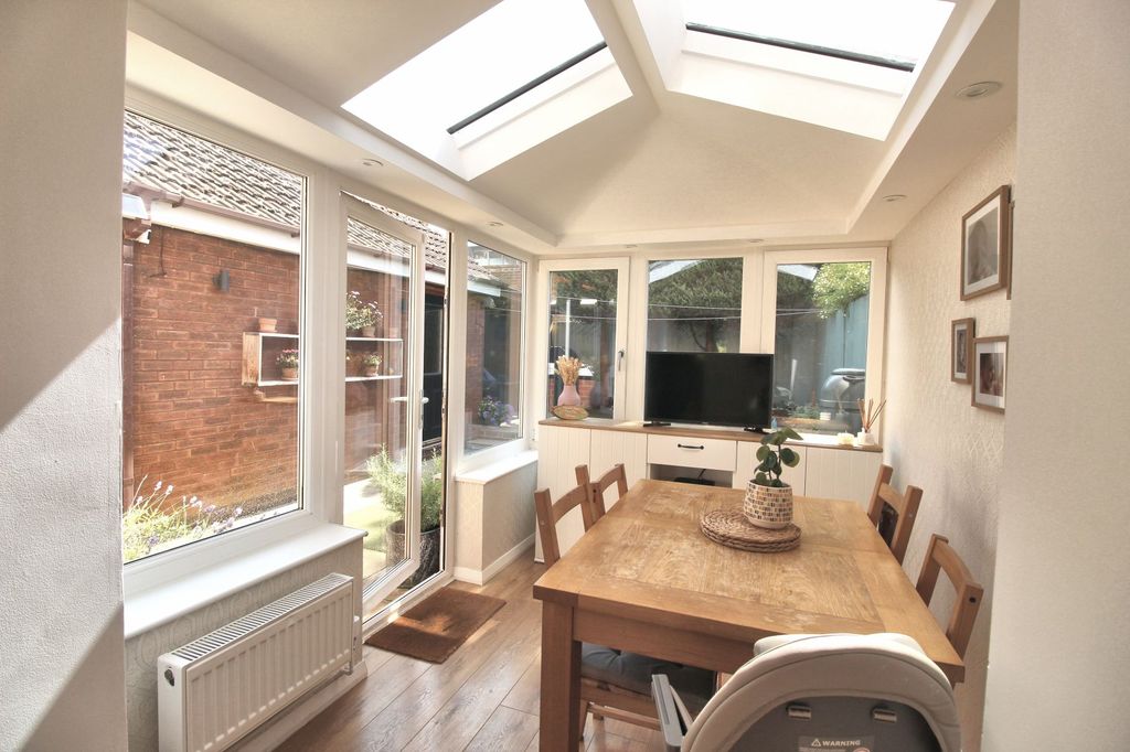Property photo 3 of 13 Img_3691