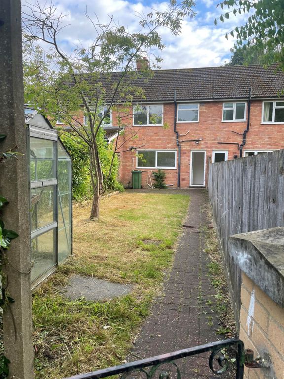 Property photo 3 of 13