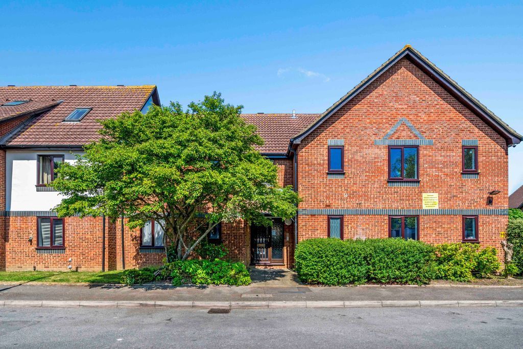 Property photo 1 of 10