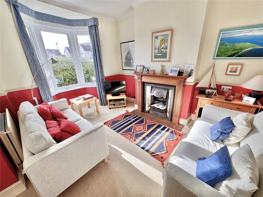 Property photo 2 of 16 Picture No. 02