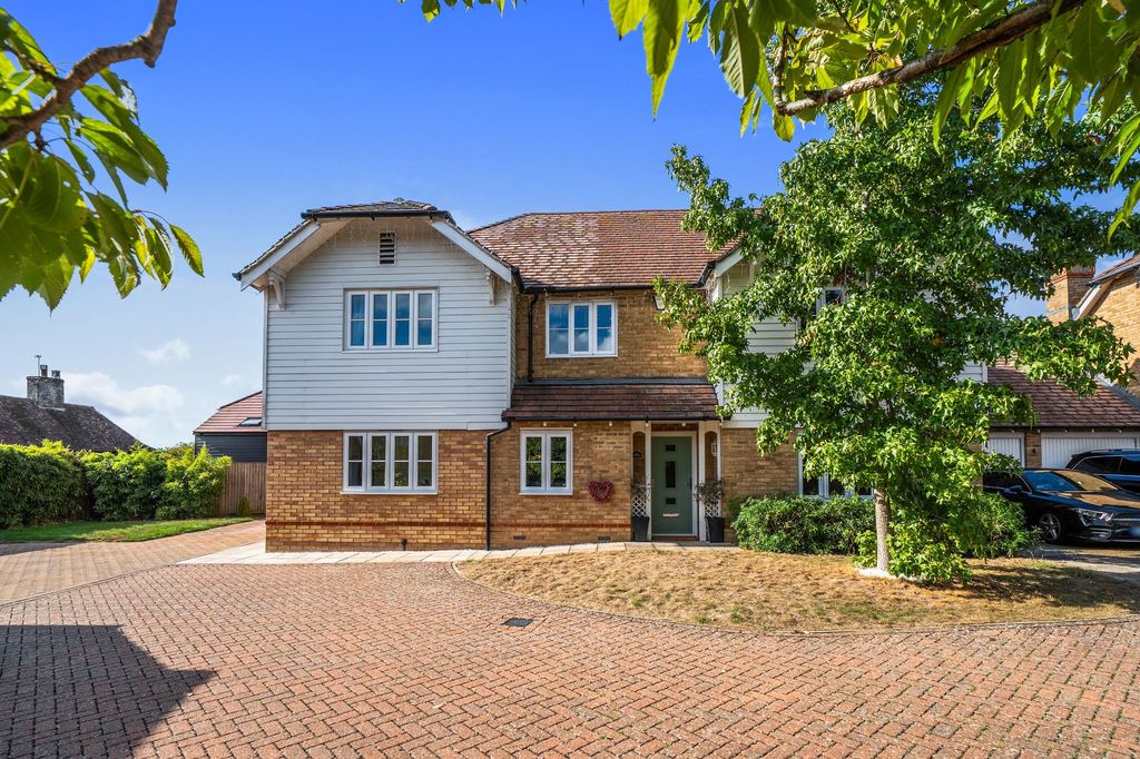 Property photo 1 of 30