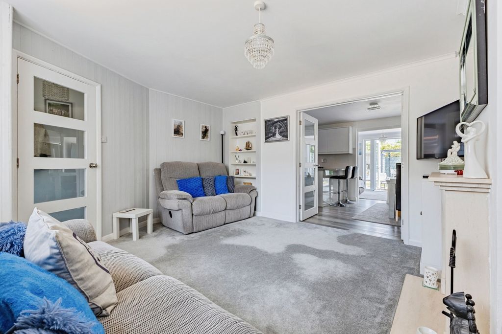 Property photo 2 of 22 Pbox-Img.Jpg