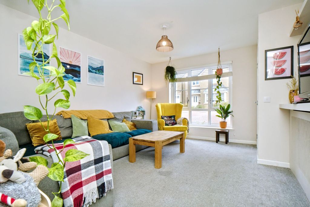 Property photo 2 of 12 Property Image 2