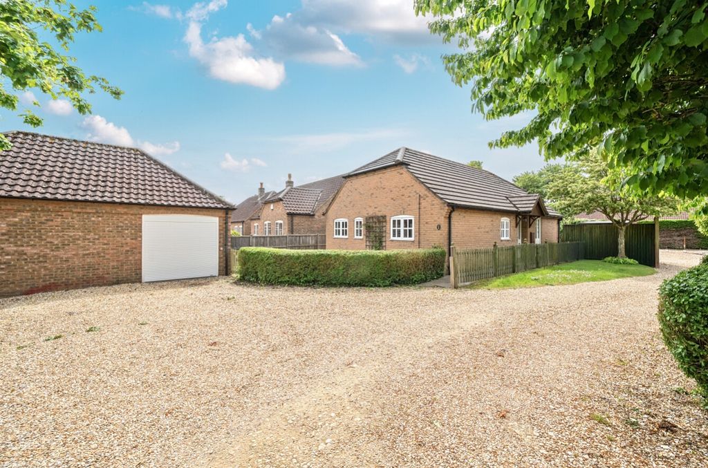 Property photo 1 of 23 1464630-20-6A0F181ee0486