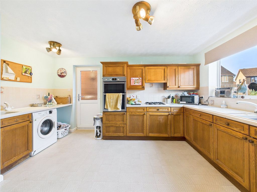 Property photo 3 of 14 Picture No. 21