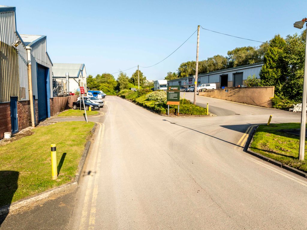 Property photo 3 of 5 20240918Trident B Pk163