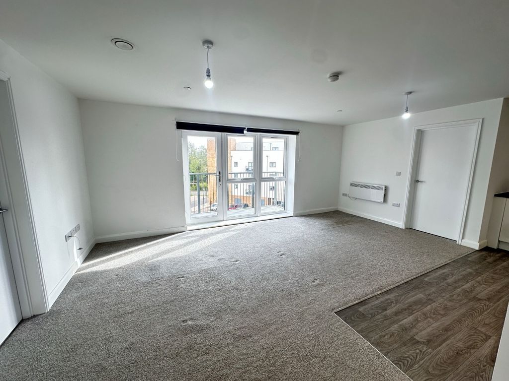 Property photo 2 of 9 4342301