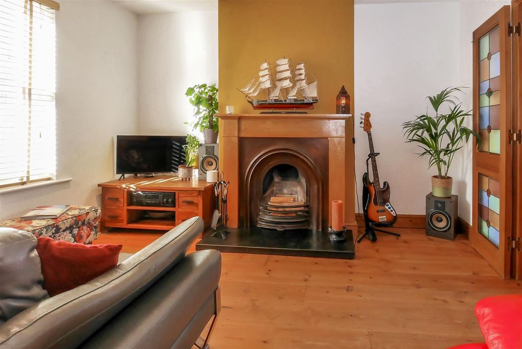 Property photo 2 of 23 P1080955.Jpg