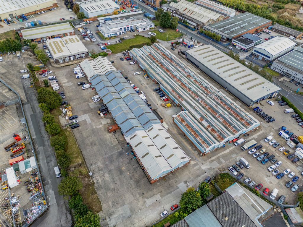 Property photo 2 of 10