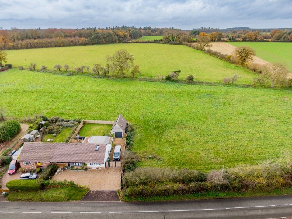 Property photo 2 of 32