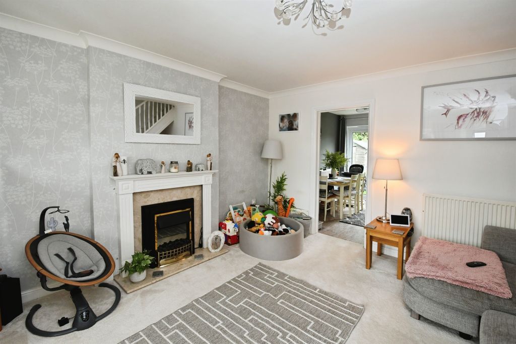Property photo 2 of 17