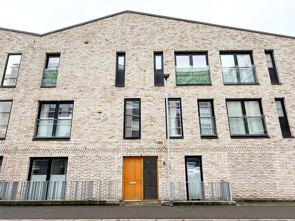 Property photo 1 of 11 Picture No. 13