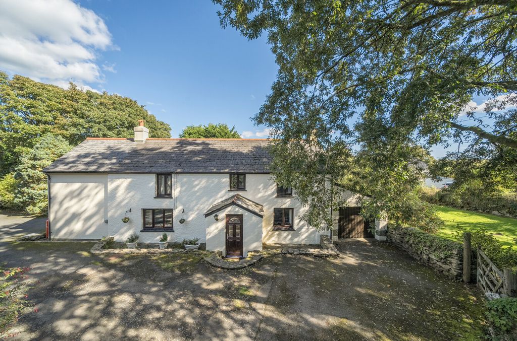 Property photo 2 of 37 1355481-3-68d18Fe...