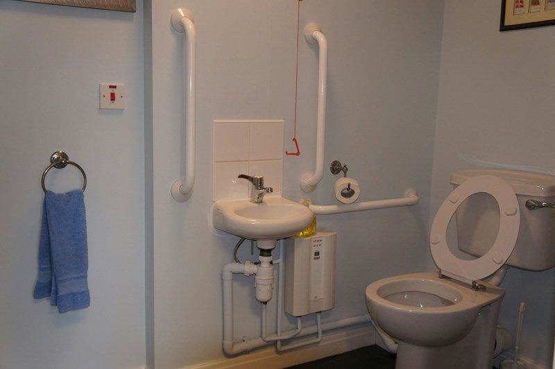 Property photo 3 of 5 Disabled W.c.