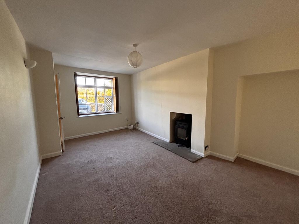 Property photo 2 of 15 Living Room