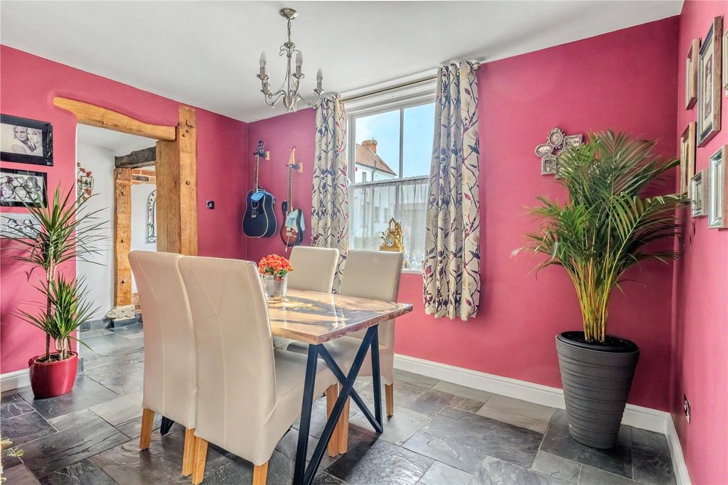 Property photo 3 of 13 Picture No. 37