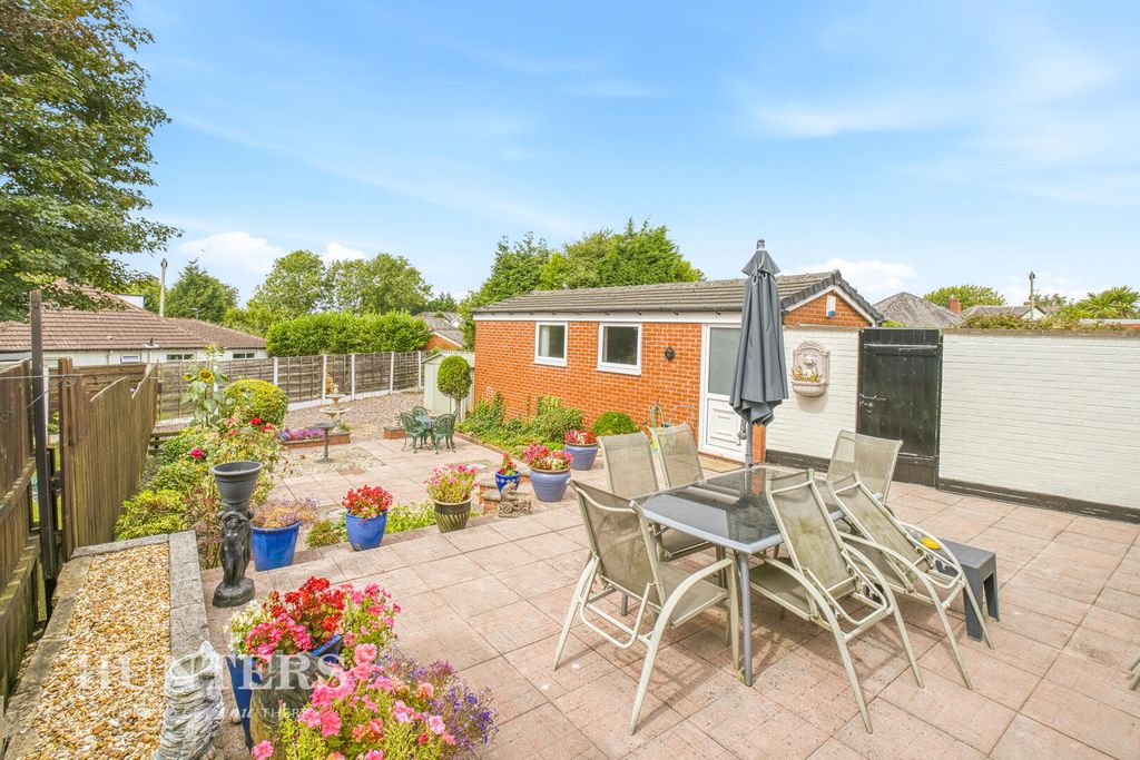 Property photo 2 of 30 Rear Garden