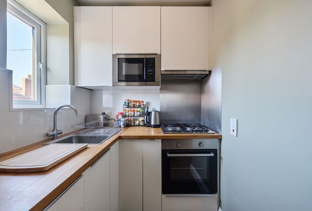 Property photo 3 of 12 1267949 (4).Jpg