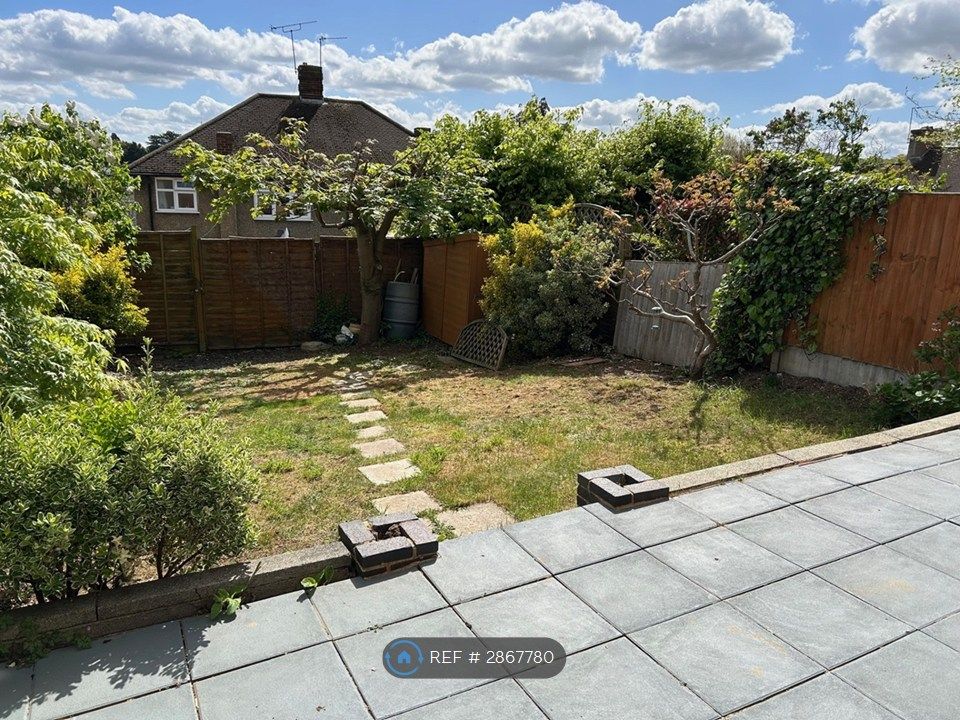 Property photo 2 of 8