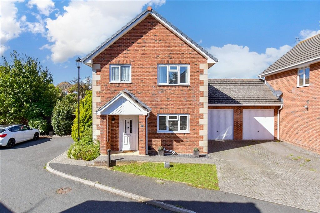 Property photo 2 of 14 External (Web)