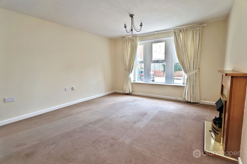 Property photo 3 of 15 5331583