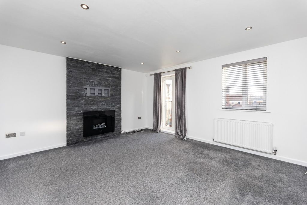 Property photo 2 of 20 5C5A0794.Jpg