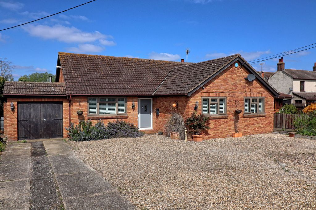 Property photo 3 of 30