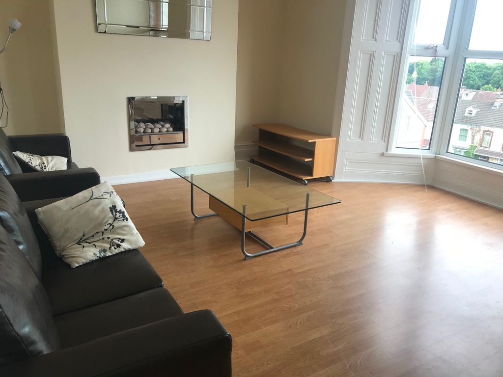 Property photo 3 of 14