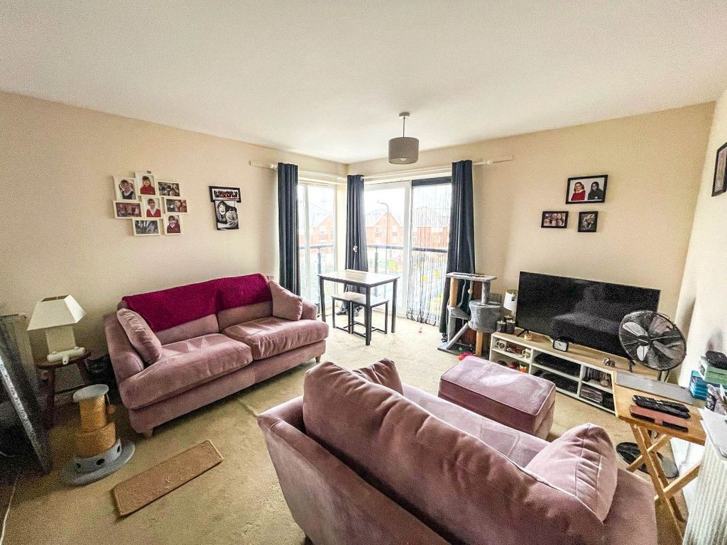 Property photo 3 of 9