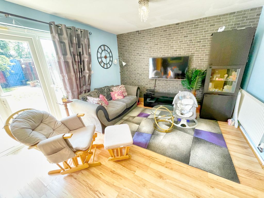 Property photo 3 of 14 Img_0789