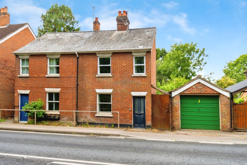 Property photo 2 of 17