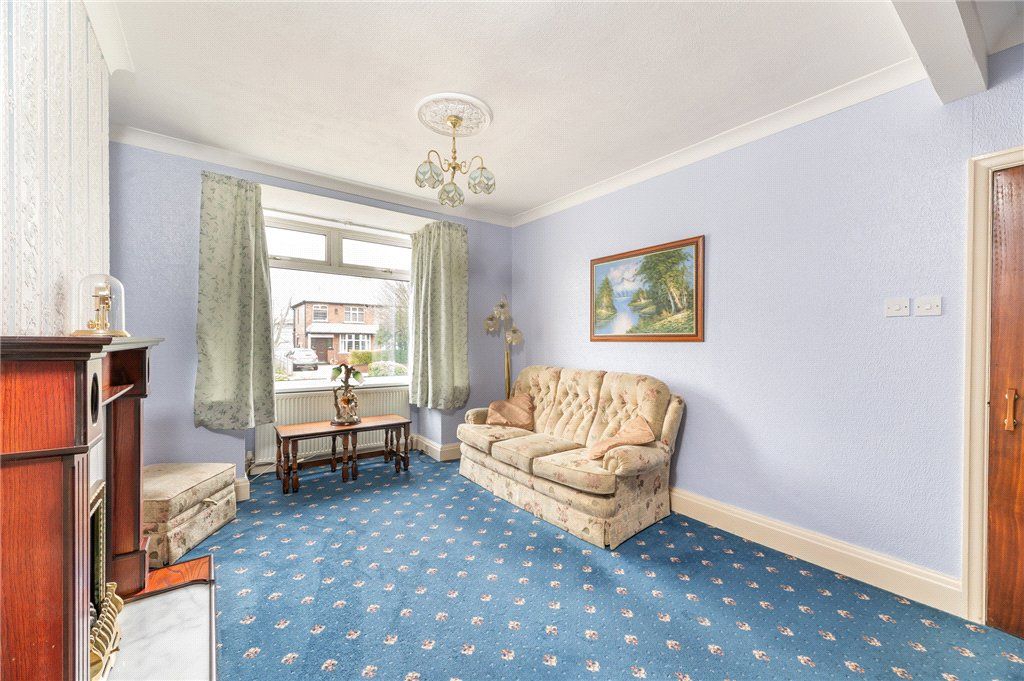 Property photo 3 of 25 Living Area