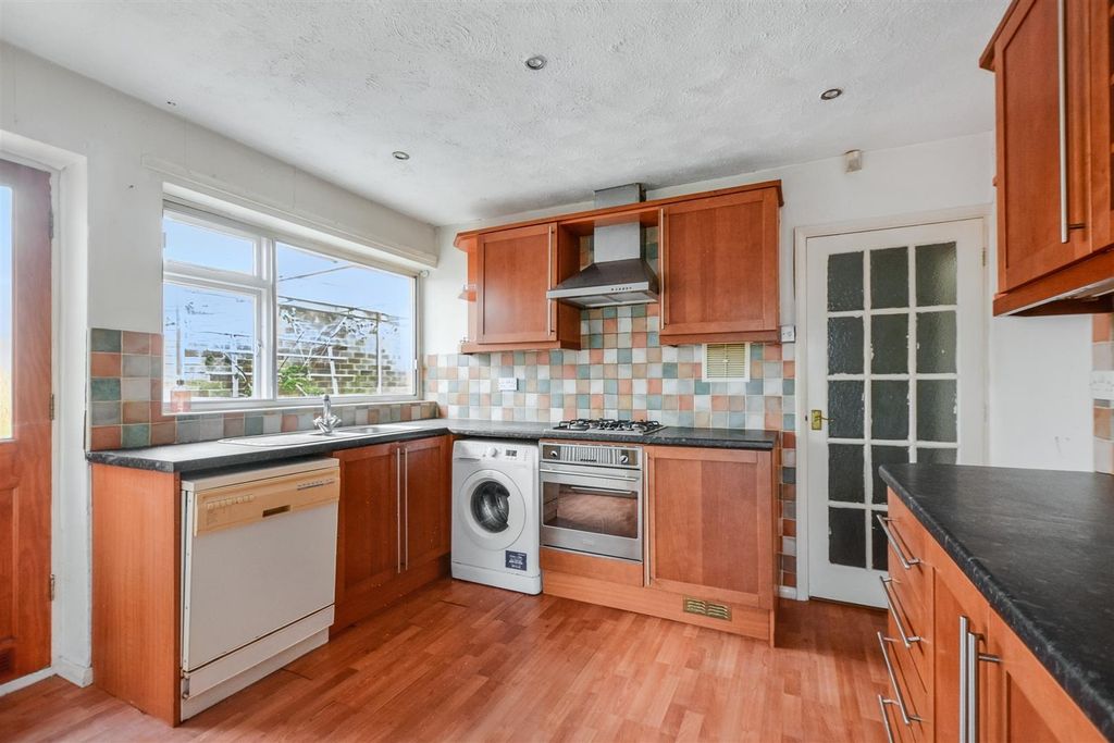 Property photo 2 of 24 Kitchen_2.Jpeg