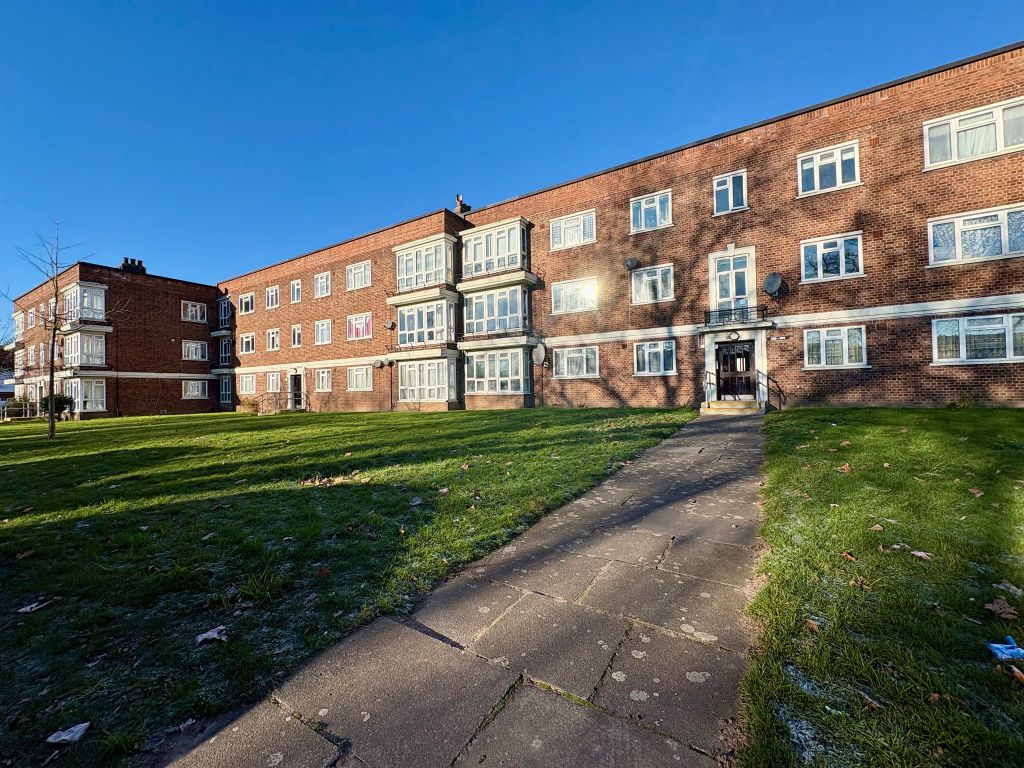 Property photo 1 of 4